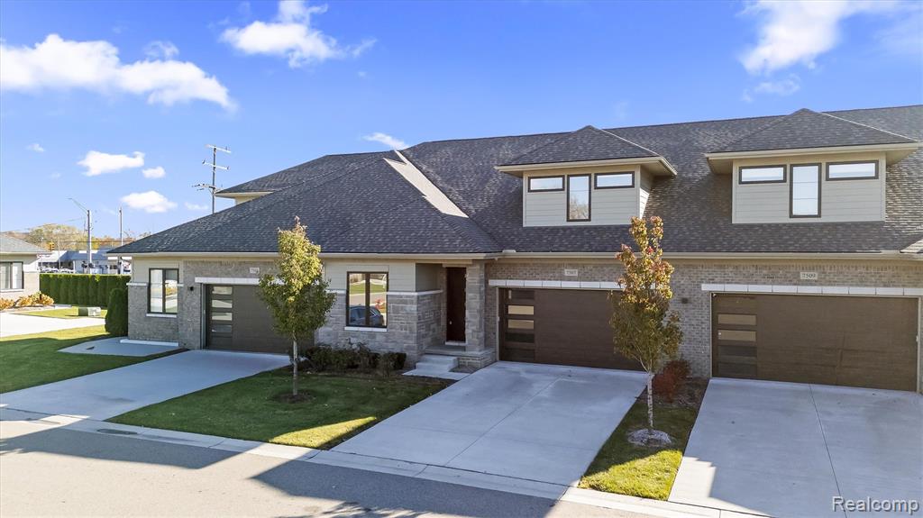 7507 Gramercy Circle Circle, West Bloomfield, MI — Photo 32