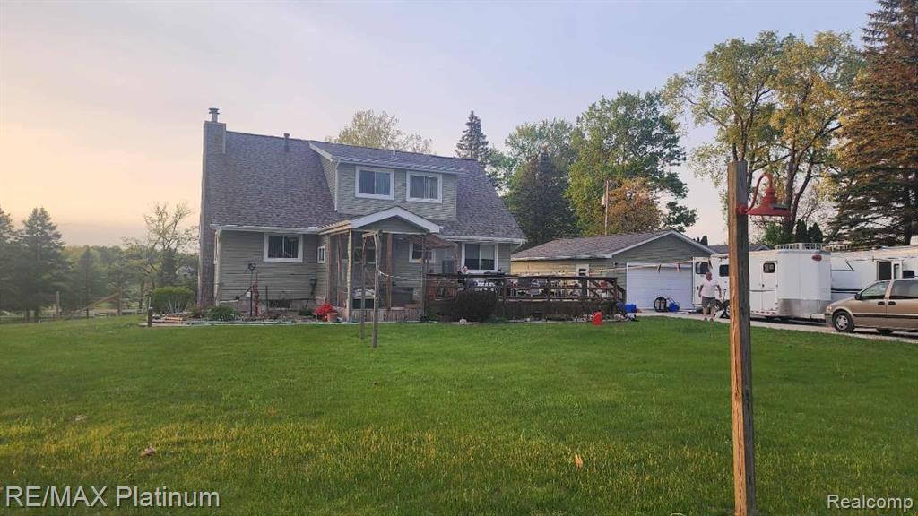 2025 W Rose Center Road, Holly, MI 48442 — Photo 3