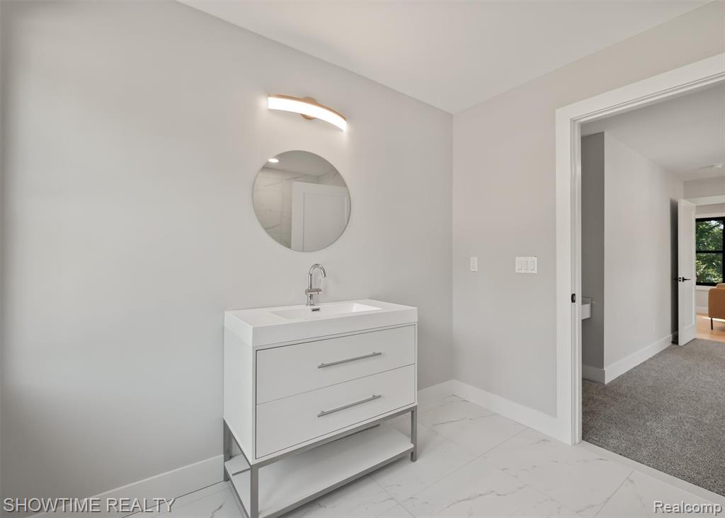334 Romeo Road, Rochester, MI 48307 — Photo 31