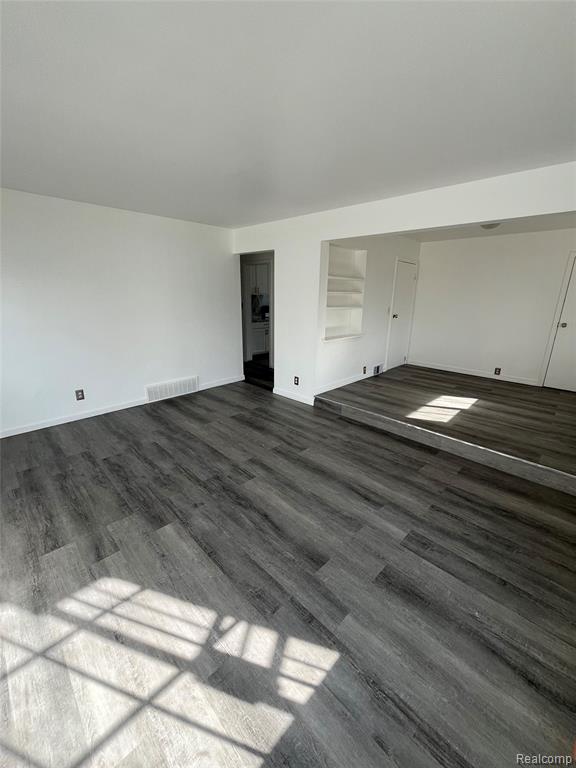 7800 Rutland Street, Detroit, MI 48228 — Photo 11