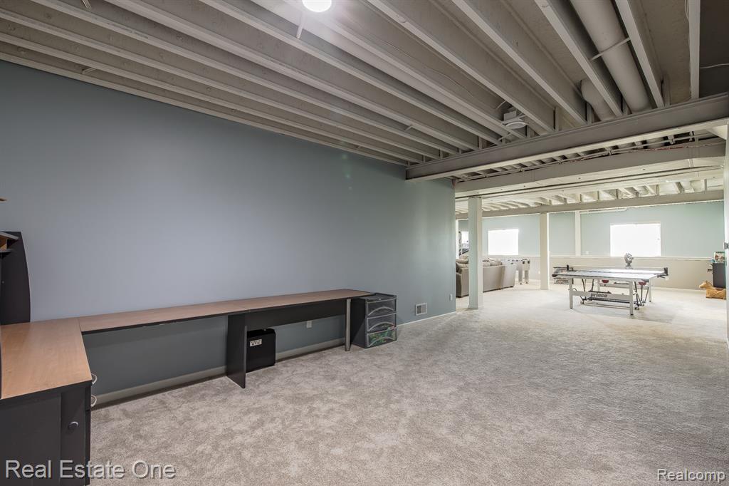 26164 International Drive Drive, South Lyon, MI 48178 — Photo 40