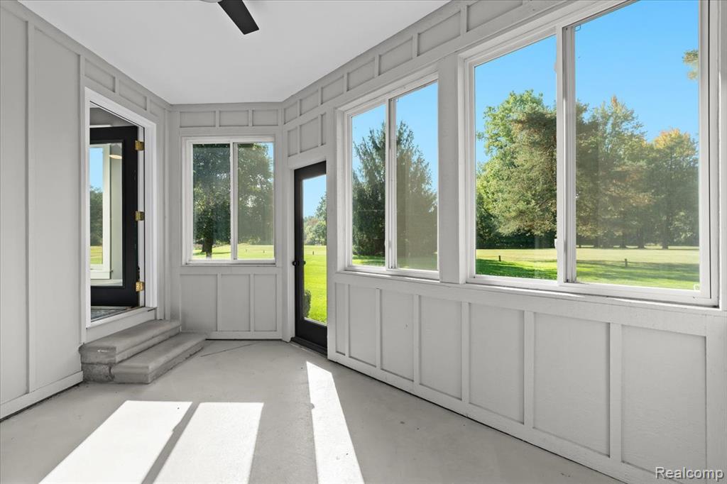 12002 Renfrew Court, Hartland, MI 48353 — Photo 35