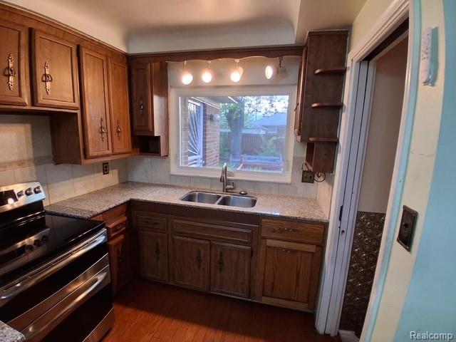 24231 Jerome Street, Oak Park, MI 48237 — Photo 5