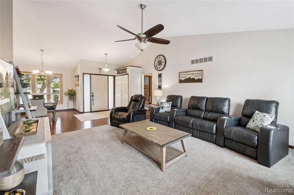 493 Cloverview Lane, Howell, MI 48843 — Photo 7