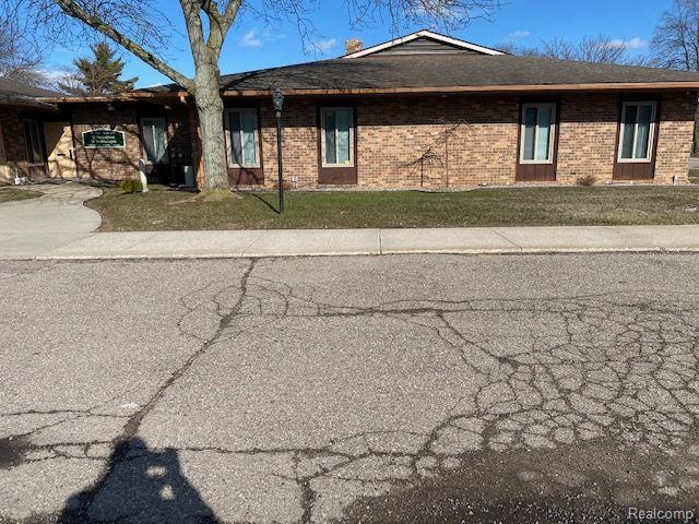 1134 S LINDEN Road, Flint, MI 48532 — Photo 17