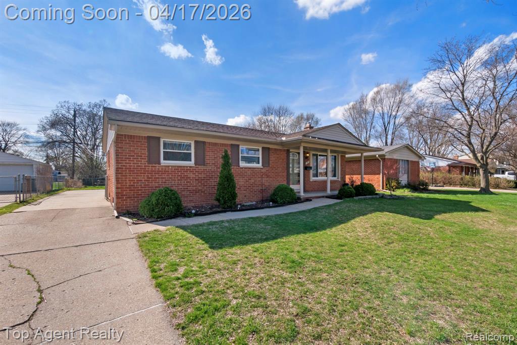 1973 Alexander Drive, Troy, MI 48083 — Photo 2