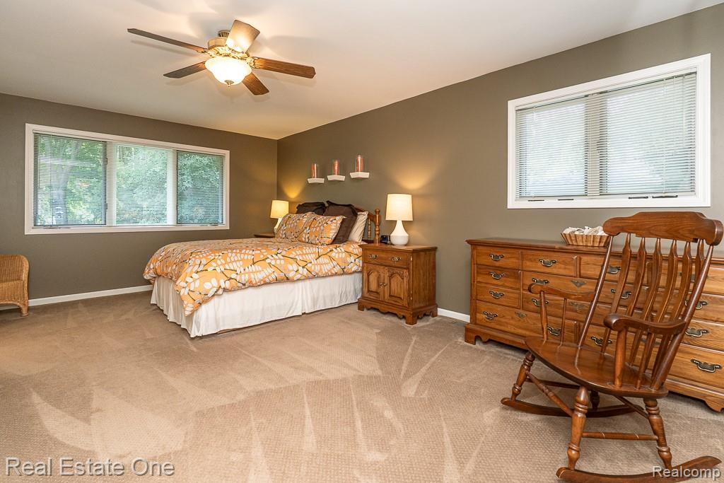 471 Elmhill Road, Rochester Hills, MI 48306 — Photo 14