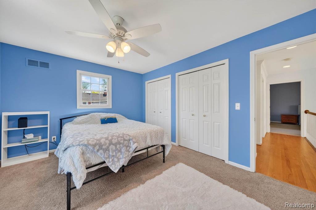 1112 Vernier Road, Grosse Pointe Woods, MI 48236 — Photo 20