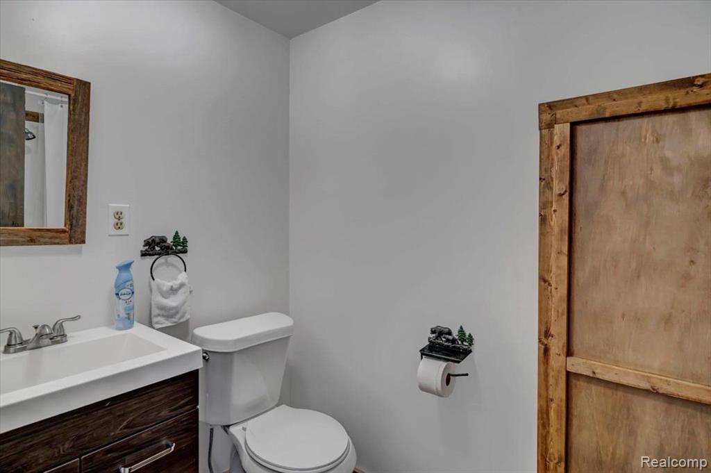 5300 E Alcona Road, Harrisville, MI 48740 — Photo 29