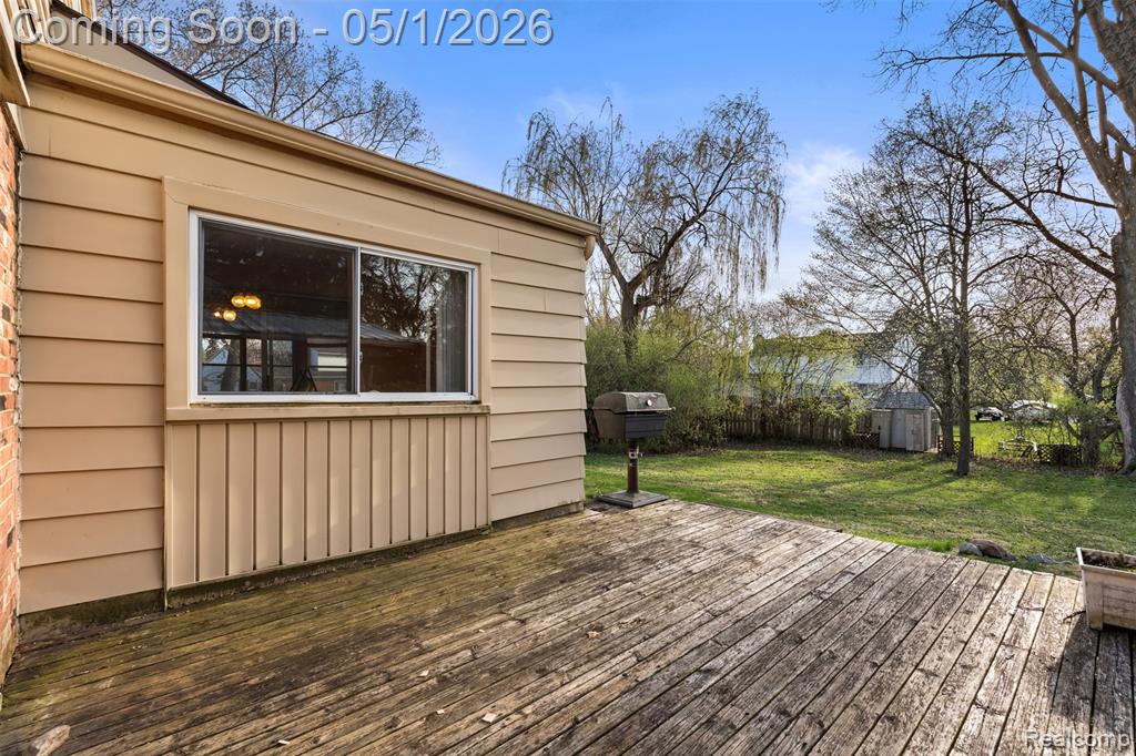 5686 Stratford Drive, West Bloomfield, MI — Photo 38