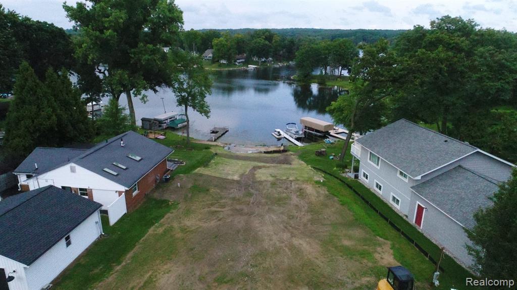 10418 KING Road, Davisburg, MI 48350 — Photo 48