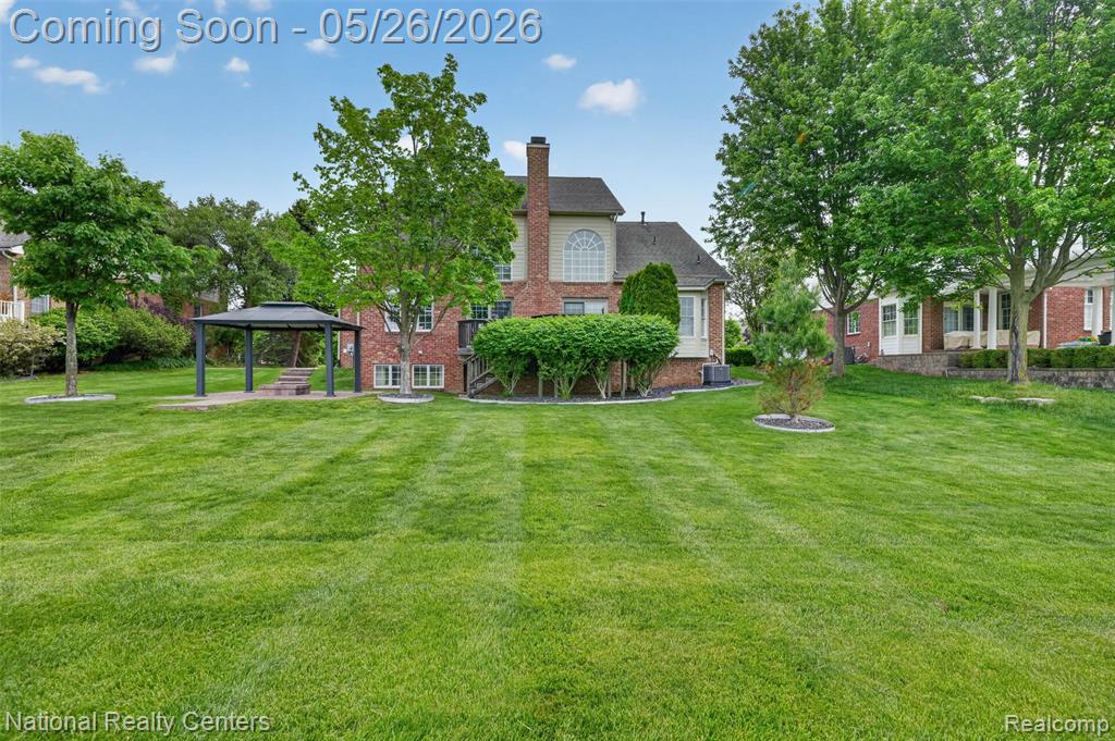 45907 Riviera Drive Drive, Northville, MI 48168 — Photo 35