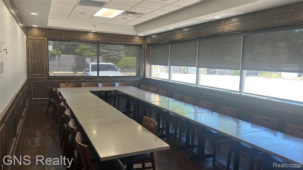 3364 Rochester Rd, Troy, MI 48083 — Photo 8