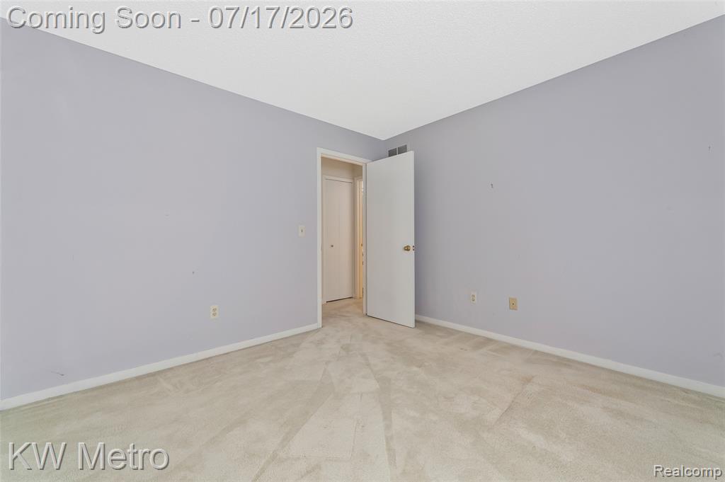41874 Cantebury Drive, Novi, MI 48377 — Photo 19
