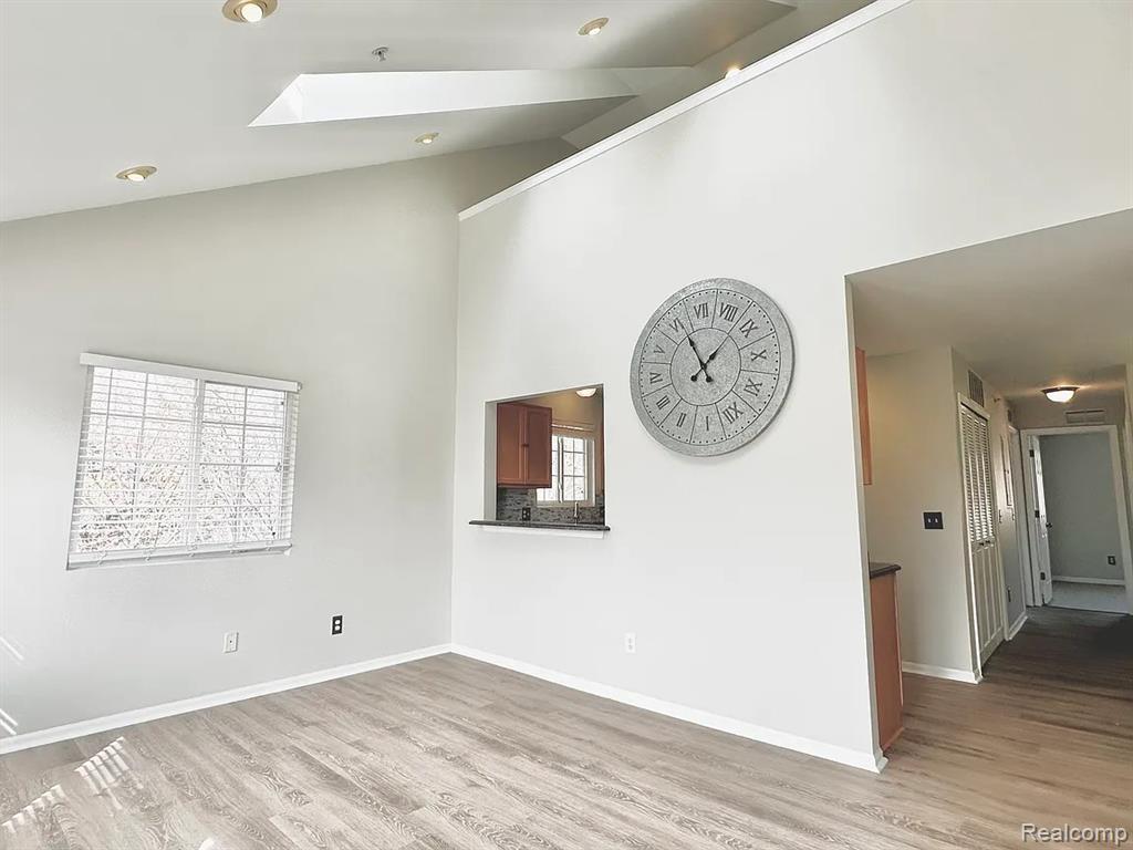1075 Beaver Run, Troy, MI 48083 — Photo 23