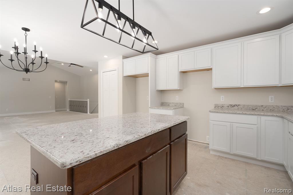 11289 Green Road, Goodrich Vlg, MI — Photo 28