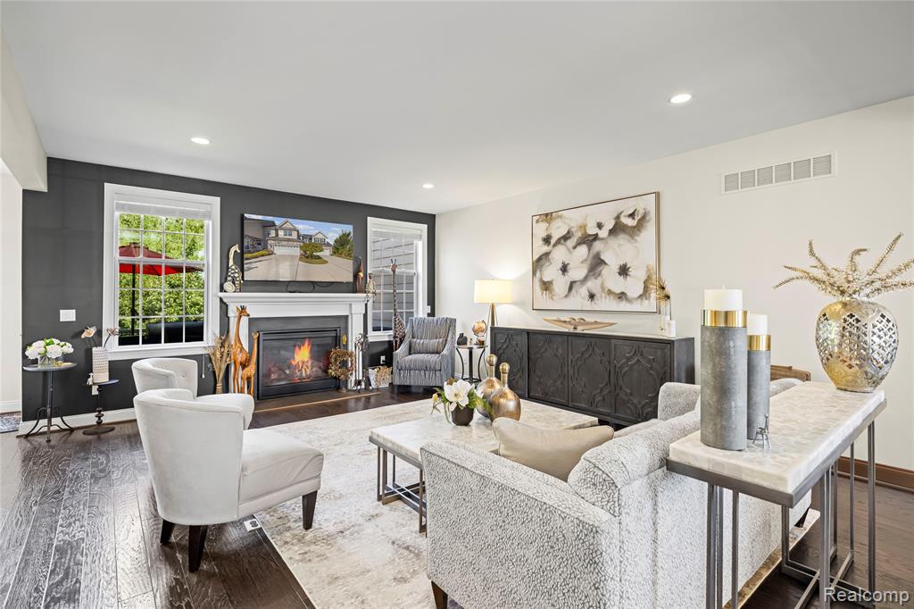 42868 Cardinal Way, Novi, MI — Photo 12