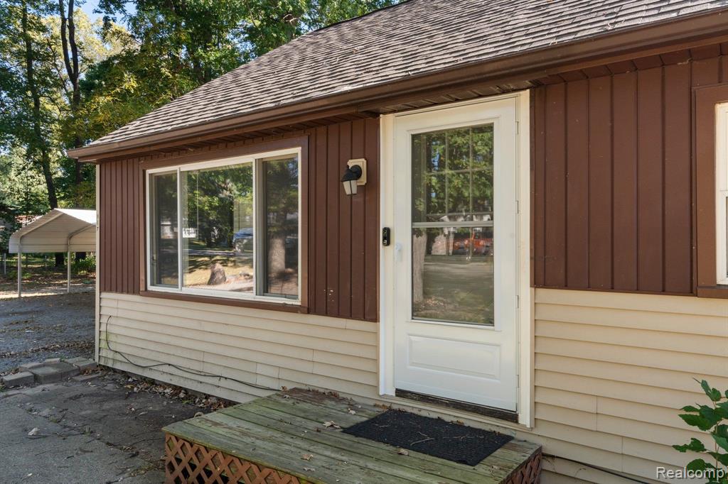 917 LOWELL Avenue, Jackson, MI 49202 — Photo 4