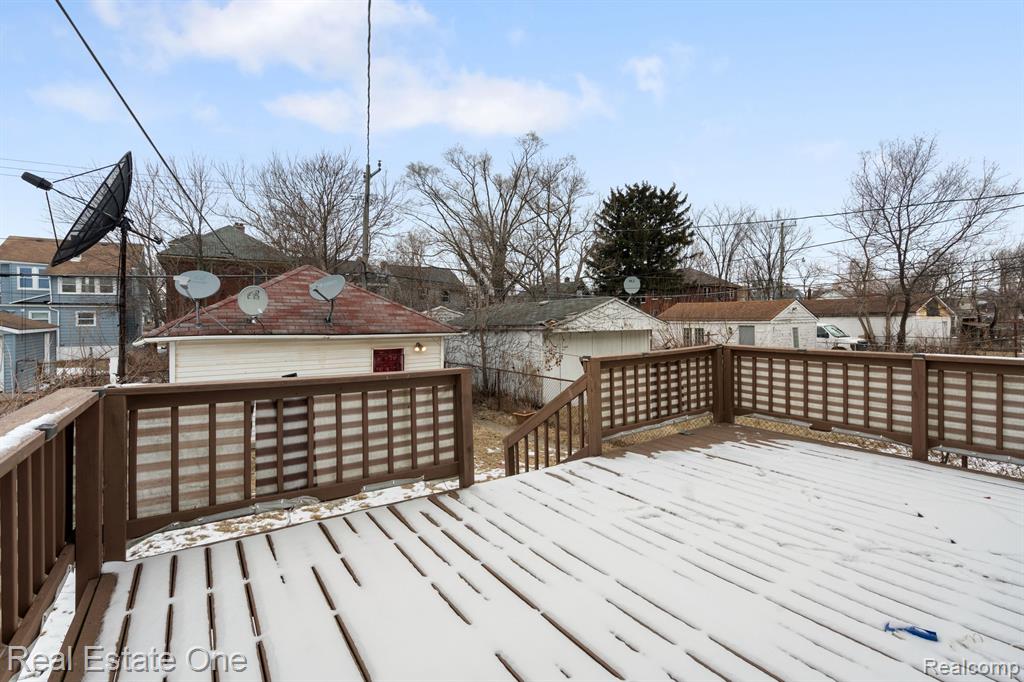 5370 SEEBALDT Street, Detroit, MI 48204 — Photo 23