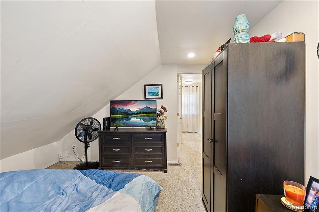 6738 GRAND BEACH Drive, Brighton, MI 48114 — Photo 35