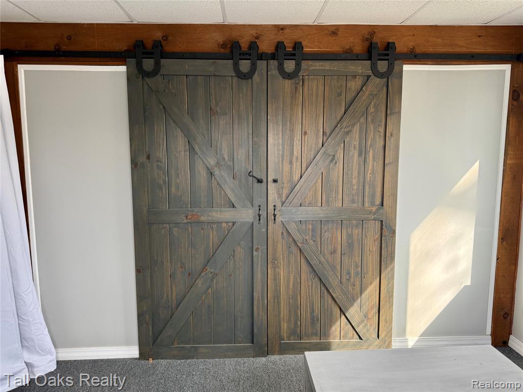 5046 DAVISON Road, Burton, MI 48509 — Photo 19