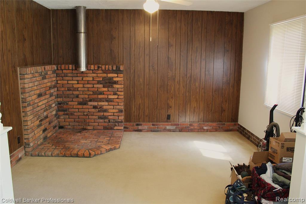 10593 9 Mile Road, Whitmore Lake, MI 48189 — Photo 5