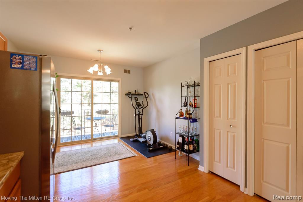 39442 SPRINGWATER Drive, Northville, MI 48168 — Photo 15
