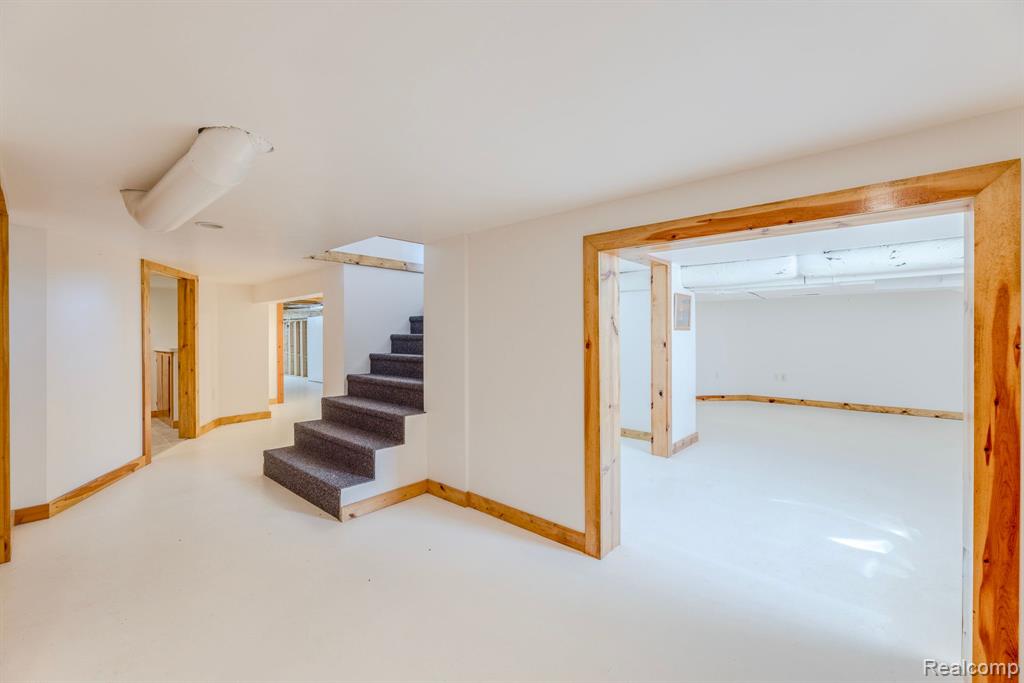 6455 LAKEVIEW Drive, MI — Photo 53