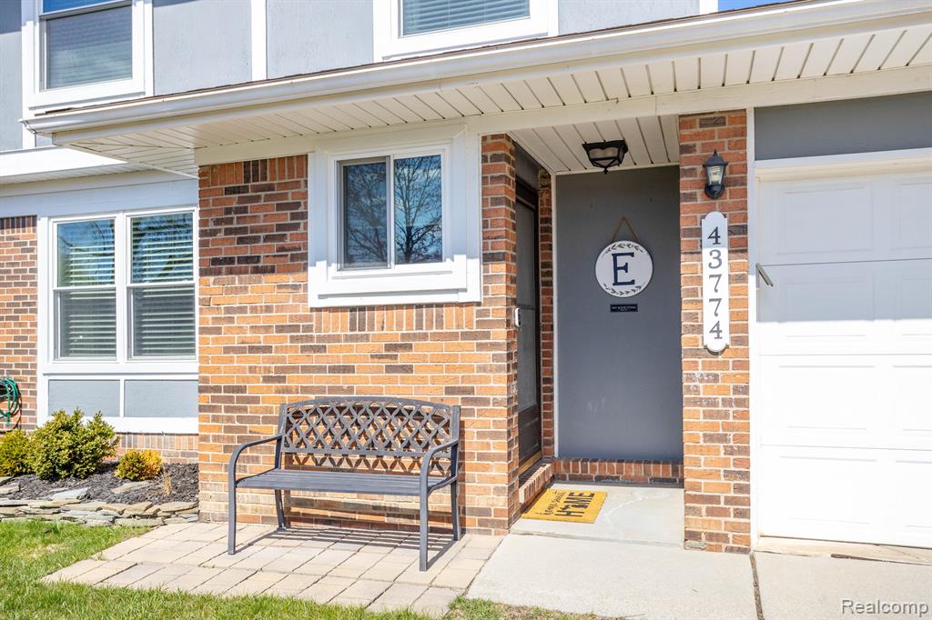 43774 STUART Drive, Canton, MI 48187 — Photo 3