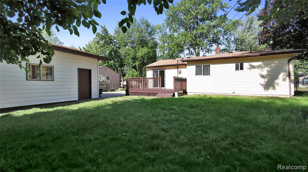 42938 Gainsley Drive, Sterling Heights, MI 48313 — Photo 21