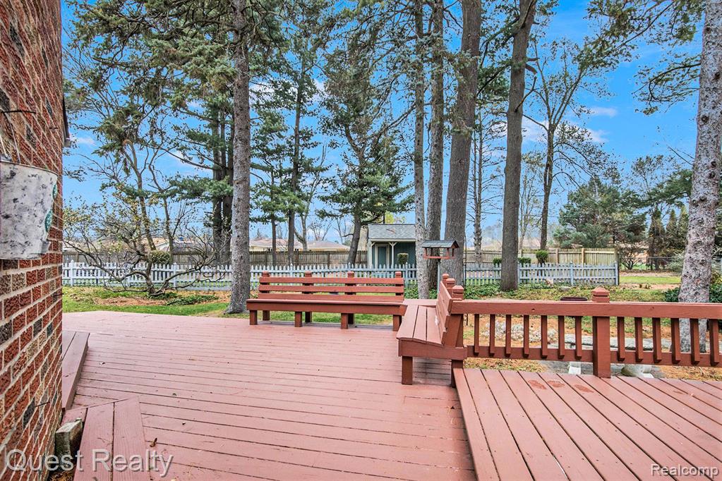 49830 SHELBY Road, Shelby Twp, MI 48317 — Photo 40