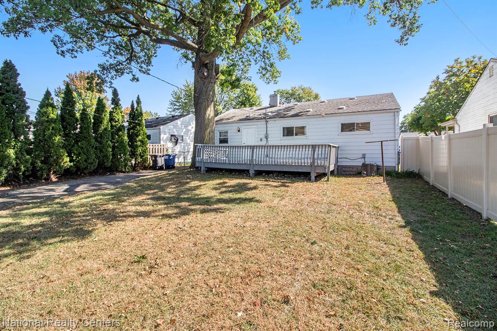 5889 N Globe Street, Westland, MI — Photo 12
