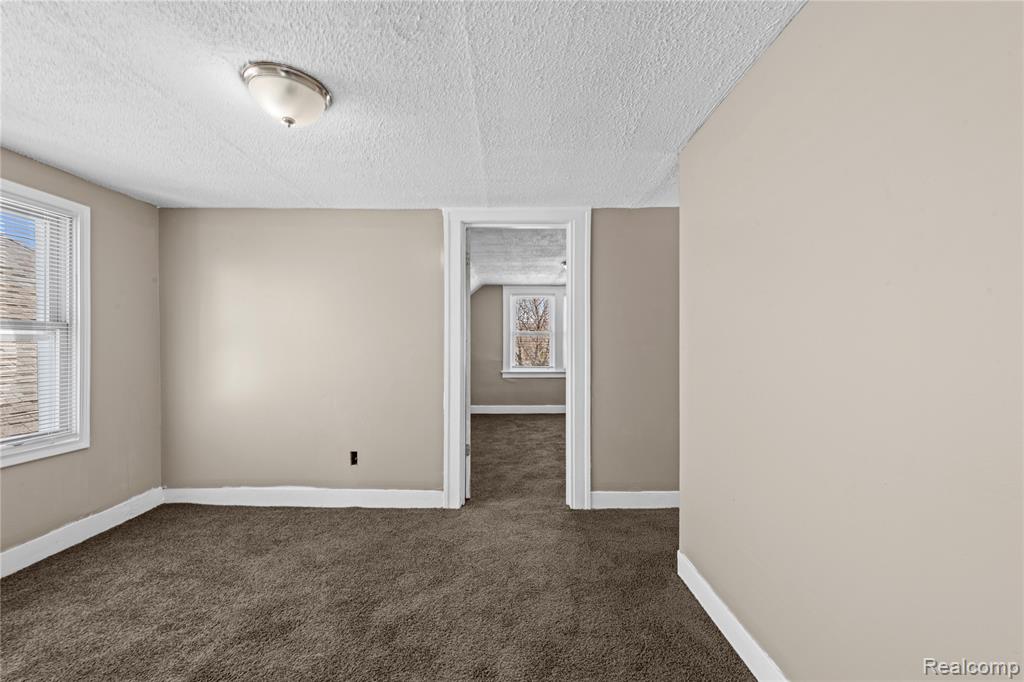 705 Cleophus Parkway, Lincoln Park, MI 48146 — Photo 17