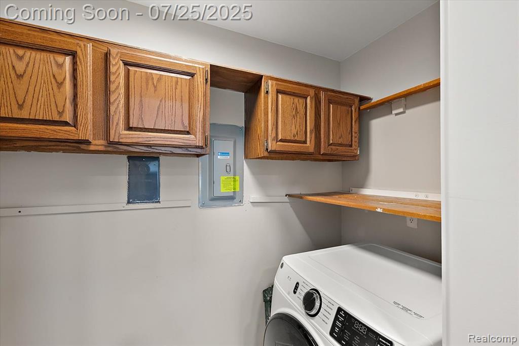 39869 Village Wood Lane, Novi, MI — Photo 33