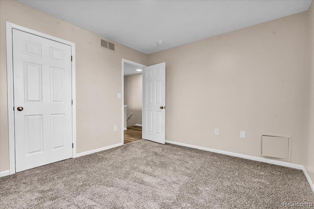 7658 Desoto Street, Detroit, MI 48238 — Photo 12