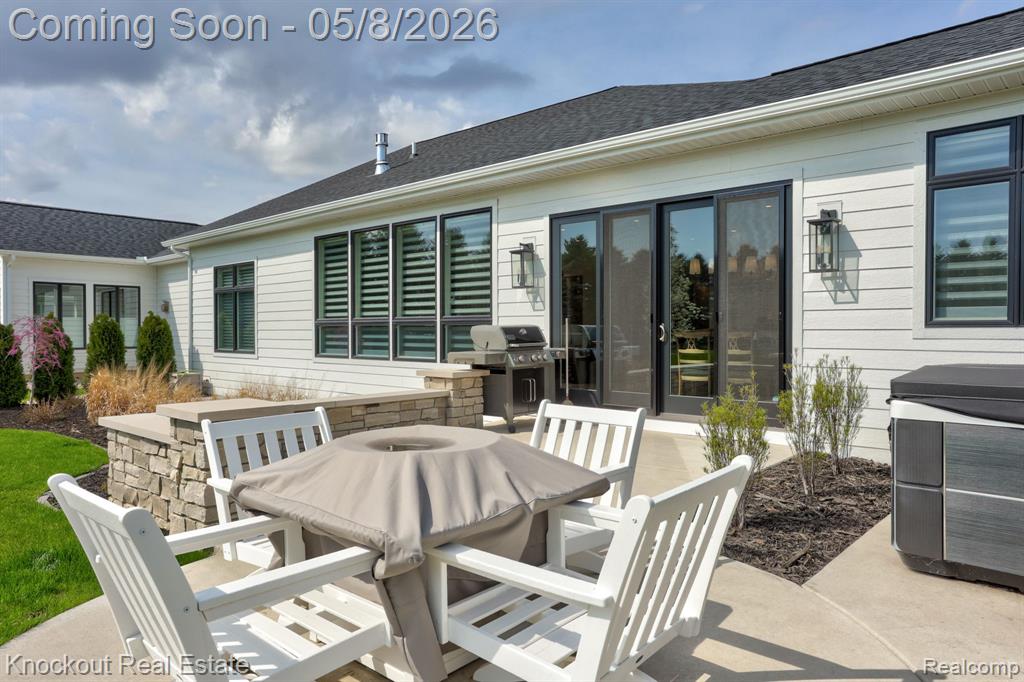27 Hanover Drive, Frankenmuth, MI 48734 — Photo 55