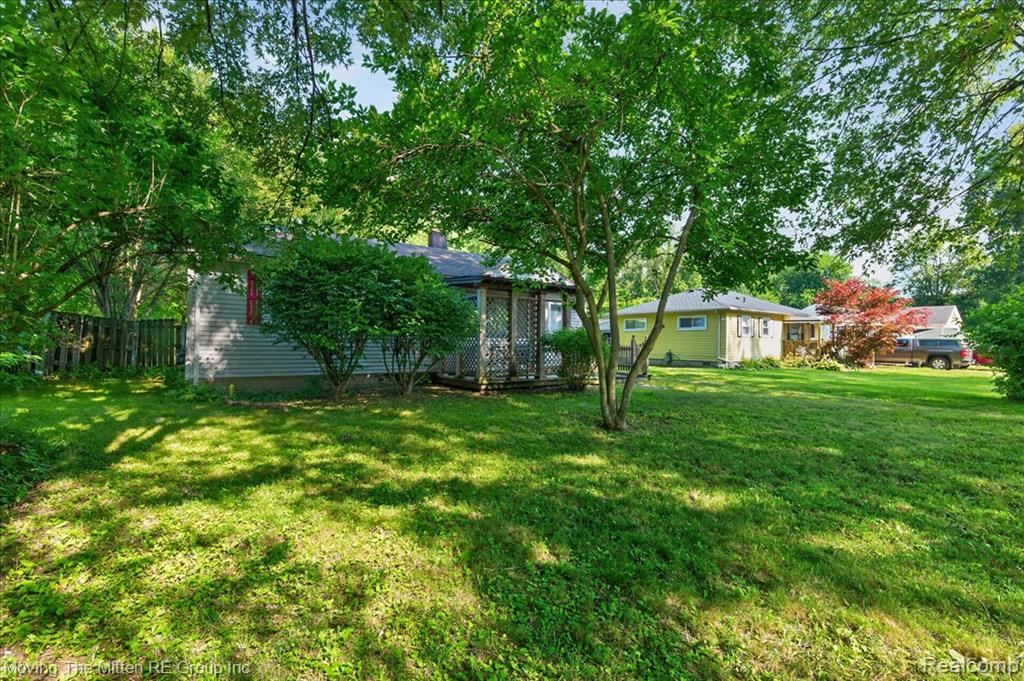 21847 Fenster Street, Belleville, MI 48111 — Photo 3