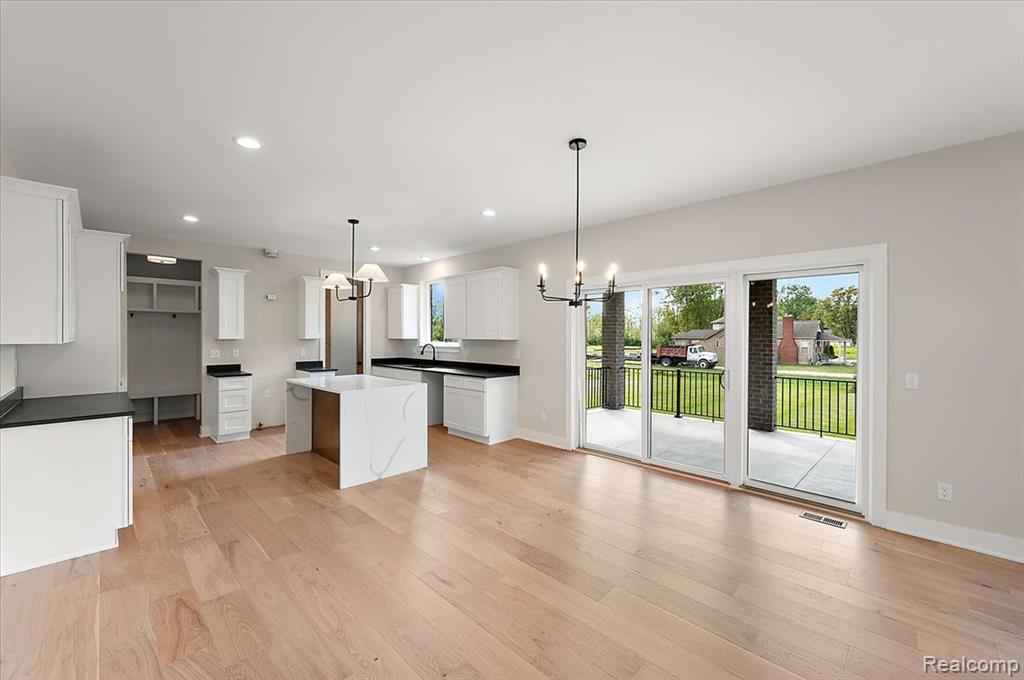 50999 Mistwood Drive, Macomb, MI 48042 — Photo 26