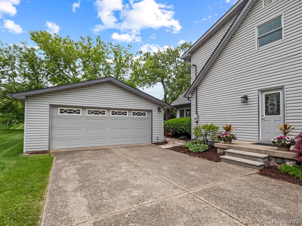 8380 COOLEY BEACH Drive, White Lake, MI — Photo 31