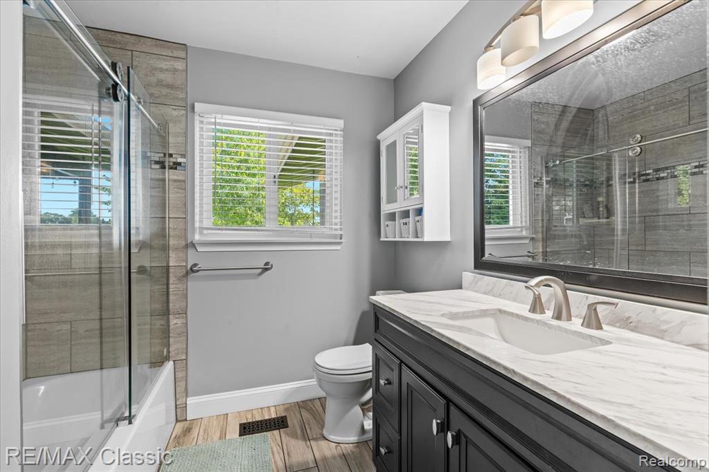 4806 Surfwood Drive, Commerce Twp, MI 48382 — Photo 40