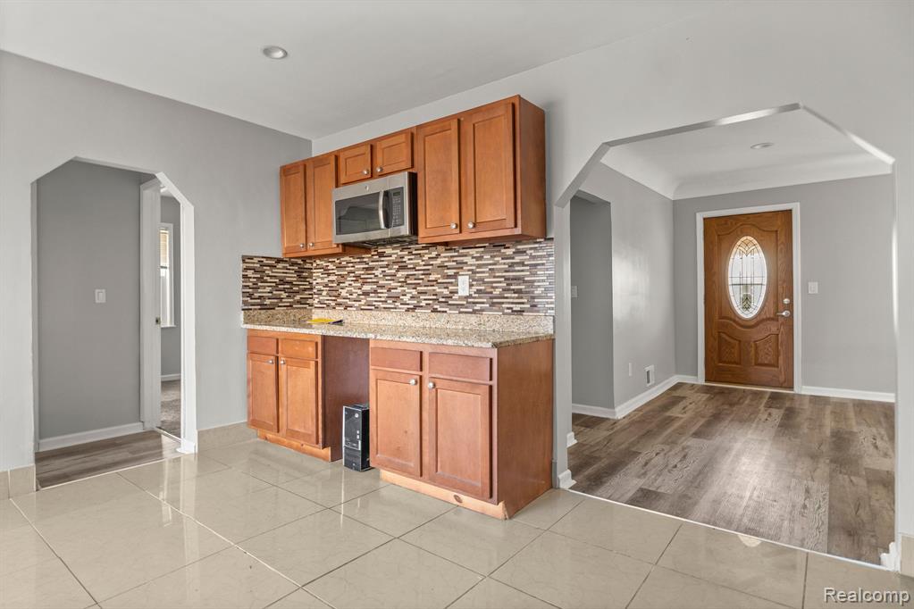 6500 N VERNON Street, Dearborn Heights, MI 48127 — Photo 28