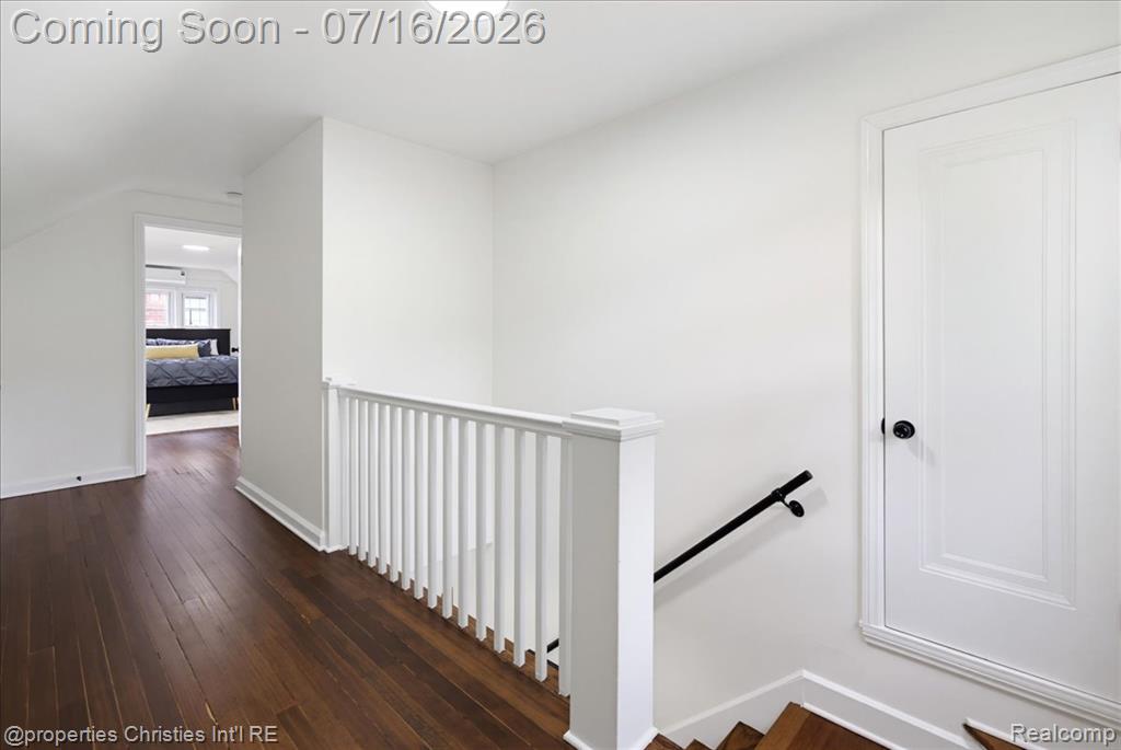26642 York Road, Huntington Woods, MI — Photo 27