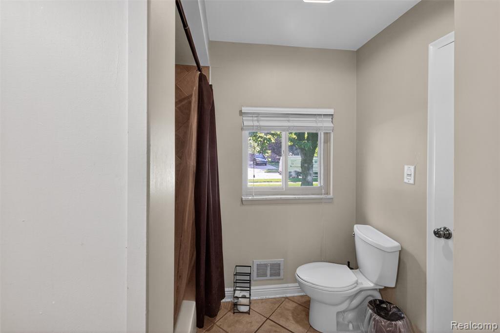 40142 Pallazo Street, Clinton Twp, MI 48038 — Photo 15