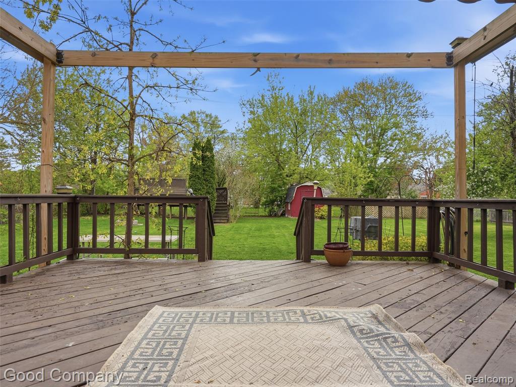19706 Old Homestead Drive, Harper Woods, MI 48225 — Photo 27