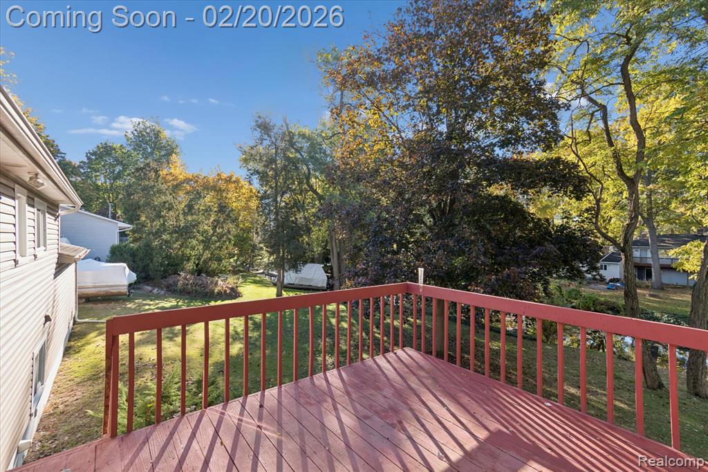 541 Crystalia Street, Commerce Twp, MI 48382 — Photo 34