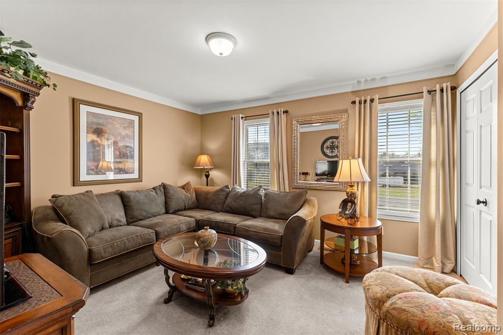 29307 W Jefferson Avenue, 14, Gibraltar, MI — Photo 17
