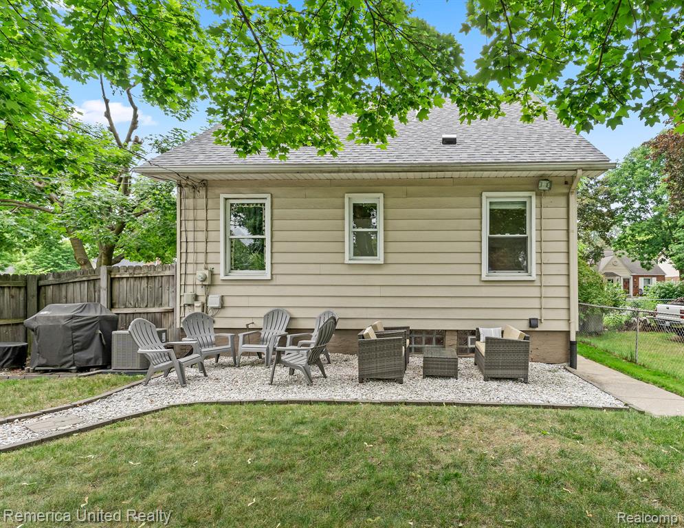 535 S Edison Avenue, Royal Oak, MI 48067 — Photo 25