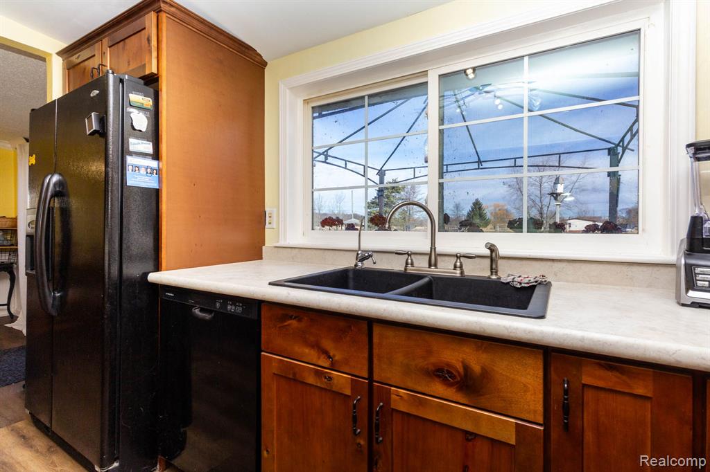 9002 Arnold Road, Ira, MI — Photo 15