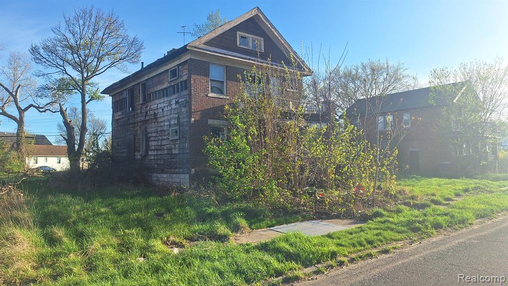 341 PURITAN Street, Highland Park, MI 48203 — Photo 2