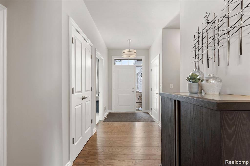 2280 Chase Drive, Howell, MI, 48855